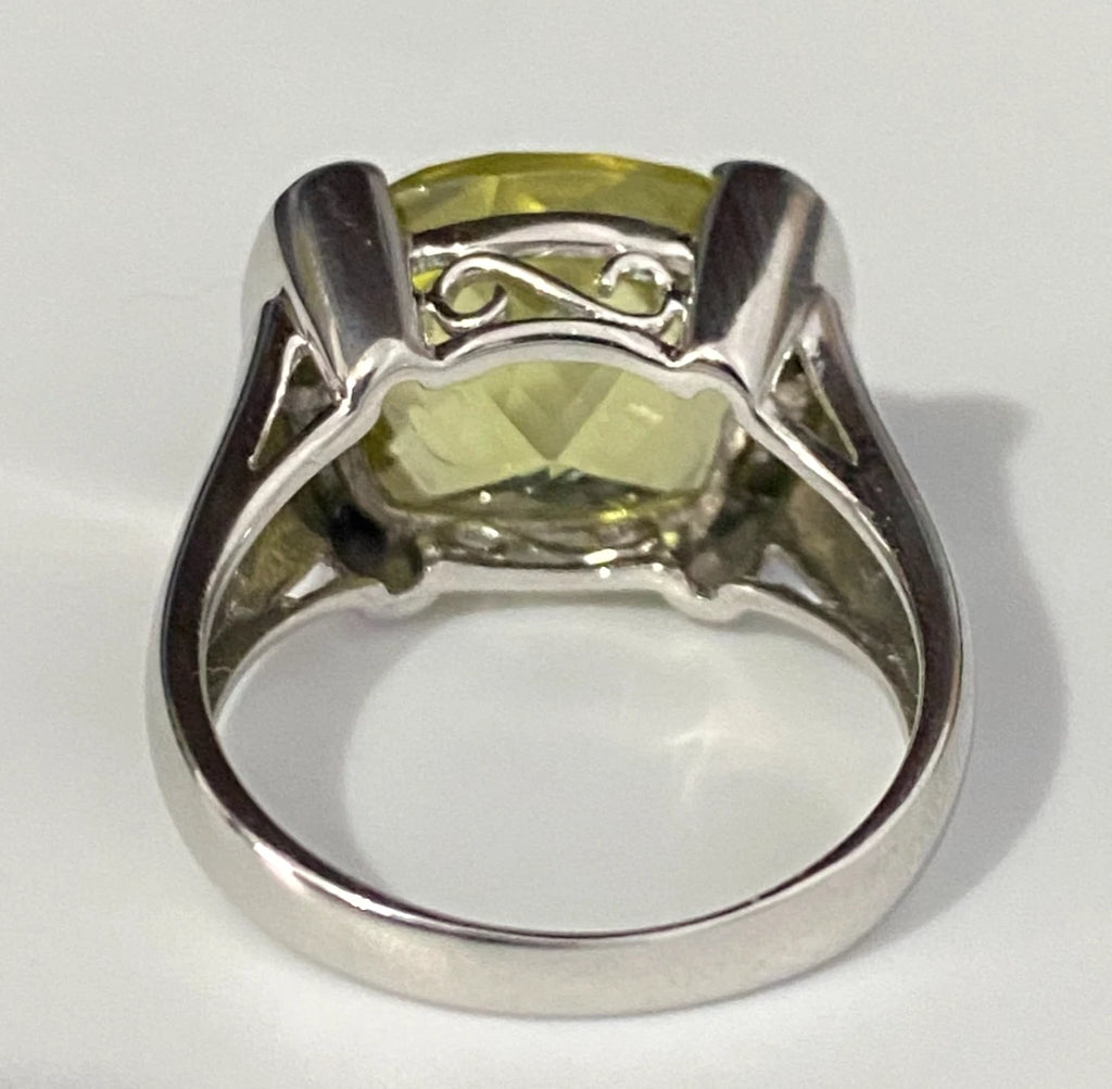 14K White Gold W/ Citrine & Diamond Ring Size N - 6 3/4