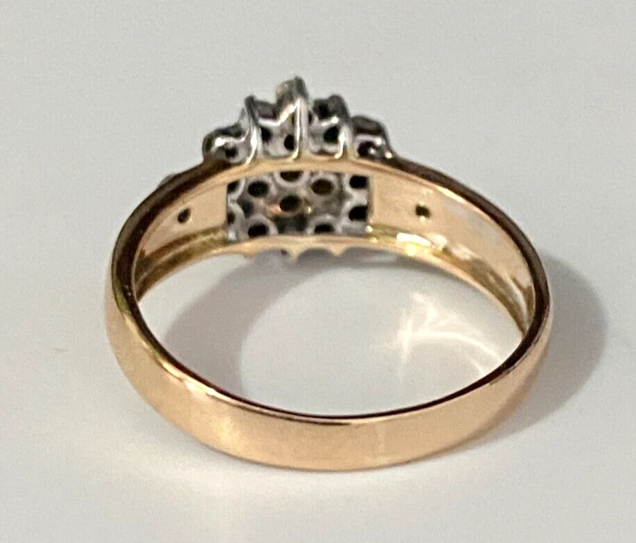 14K Yellow Gold & 0.25CT Diamond Cluster Ring Size L - 5 1/2
