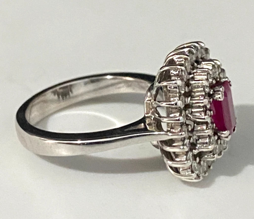 18K White Gold W/Ruby & 0.50CT Diamond Ring Size K 1/2 - 5 1/2