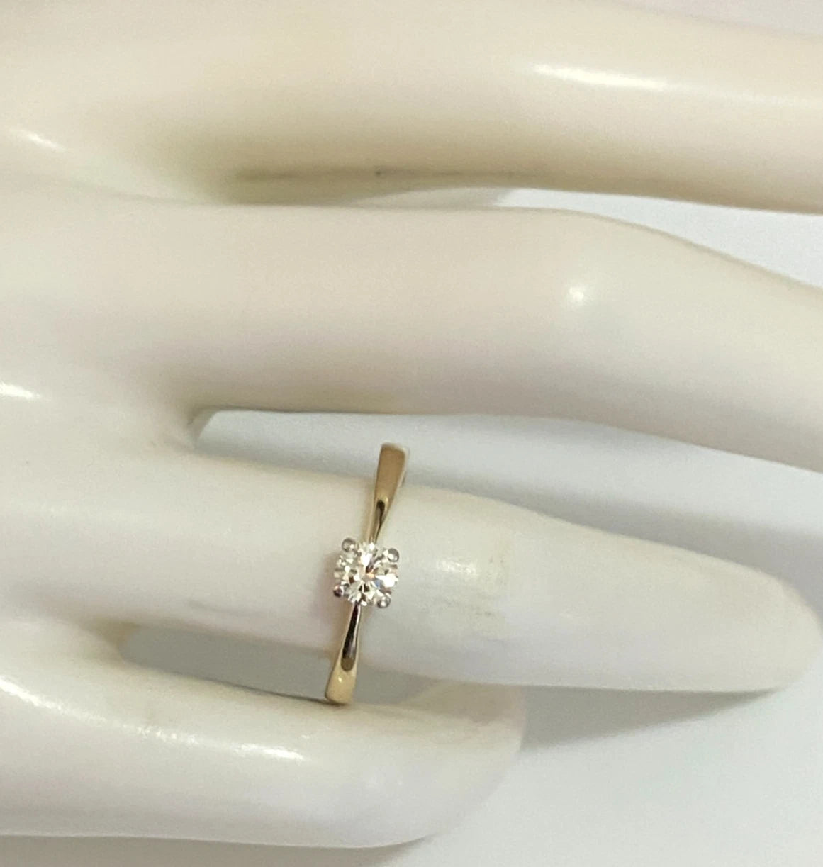 9K Yellow Gold & 0.33CT Diamond Solitaire Engagement Ring - Size M (US 6.25)