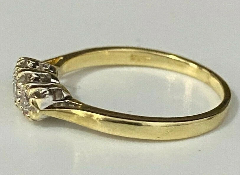 18K Yellow Gold & 0.22CT Diamond Three Stone Ring Size N 1/2 - 6 3/4