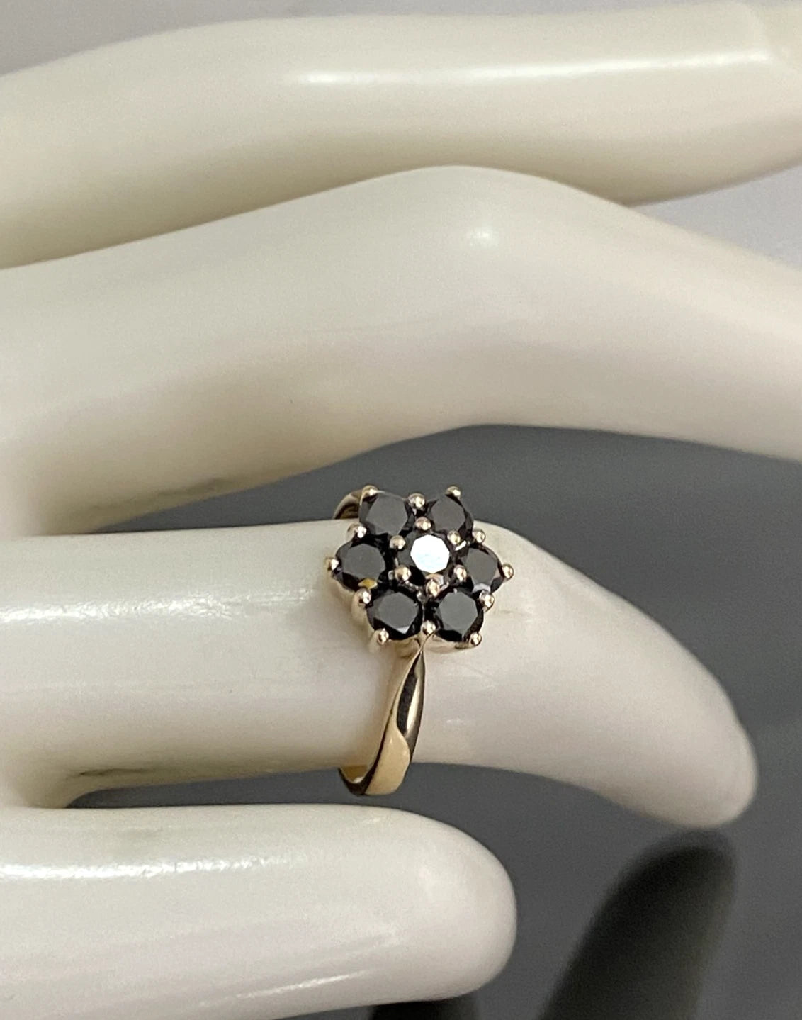 9K Yellow Gold 0.80CT Black Diamond Cluster Ring Size L (US 5.75)