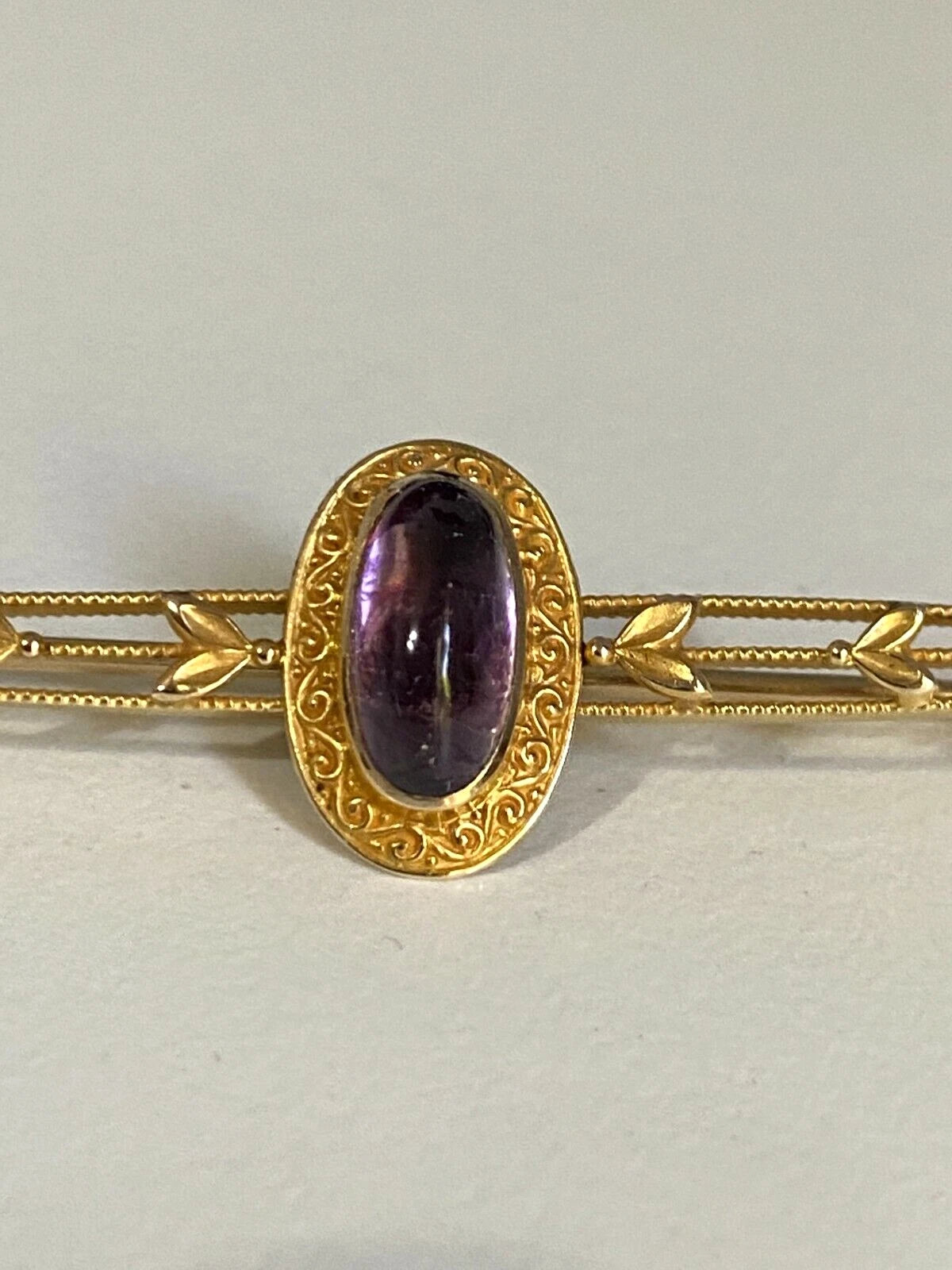10K Yellow Gold Foiled-Back Gemstone Leaves Decoration Brooch 63mm Long