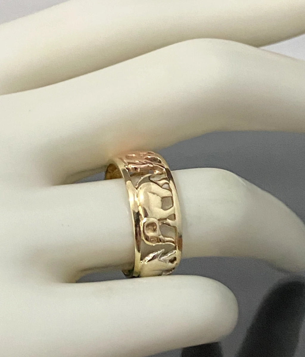 9K Yellow Gold Elephant Band Ring Size O 1/2 - 7 1/2