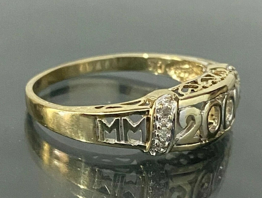 9K Yellow Gold & Diamond "2000" MILLENIUM Ring Size X - 11 5/8