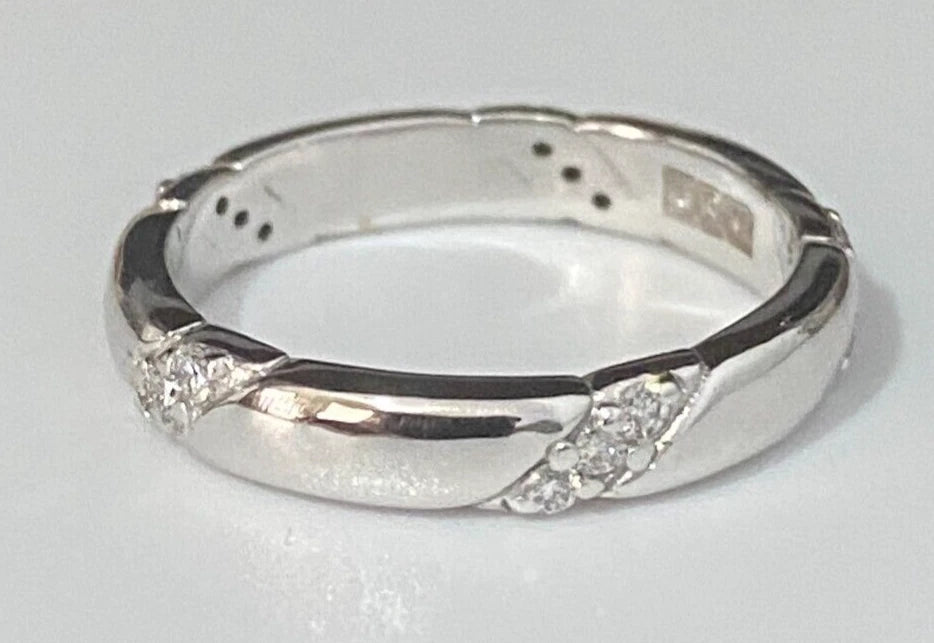 18K White Gold & Diamond Wedding Band Ring Size K - 5 1/8
