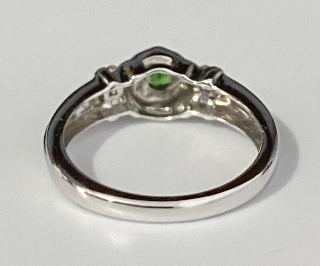 9K White Gold W/ Tsavorite & White Zircon Ring Size N - 6 1/2