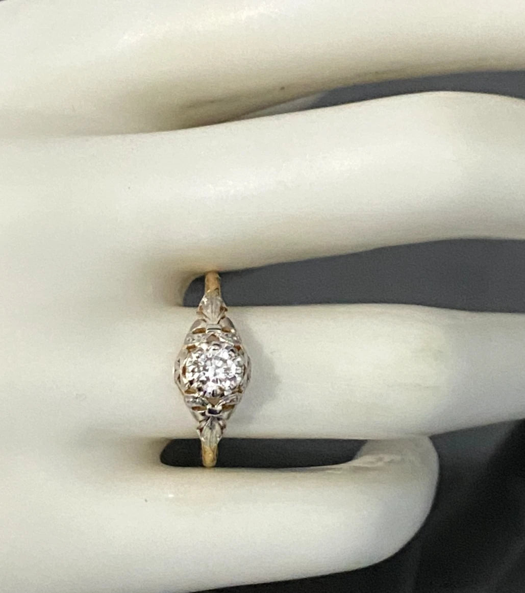 18K Yellow Gold & Platinum 0.25CT Diamond Filigree Ring Size Q 1/2 - 8 5/8