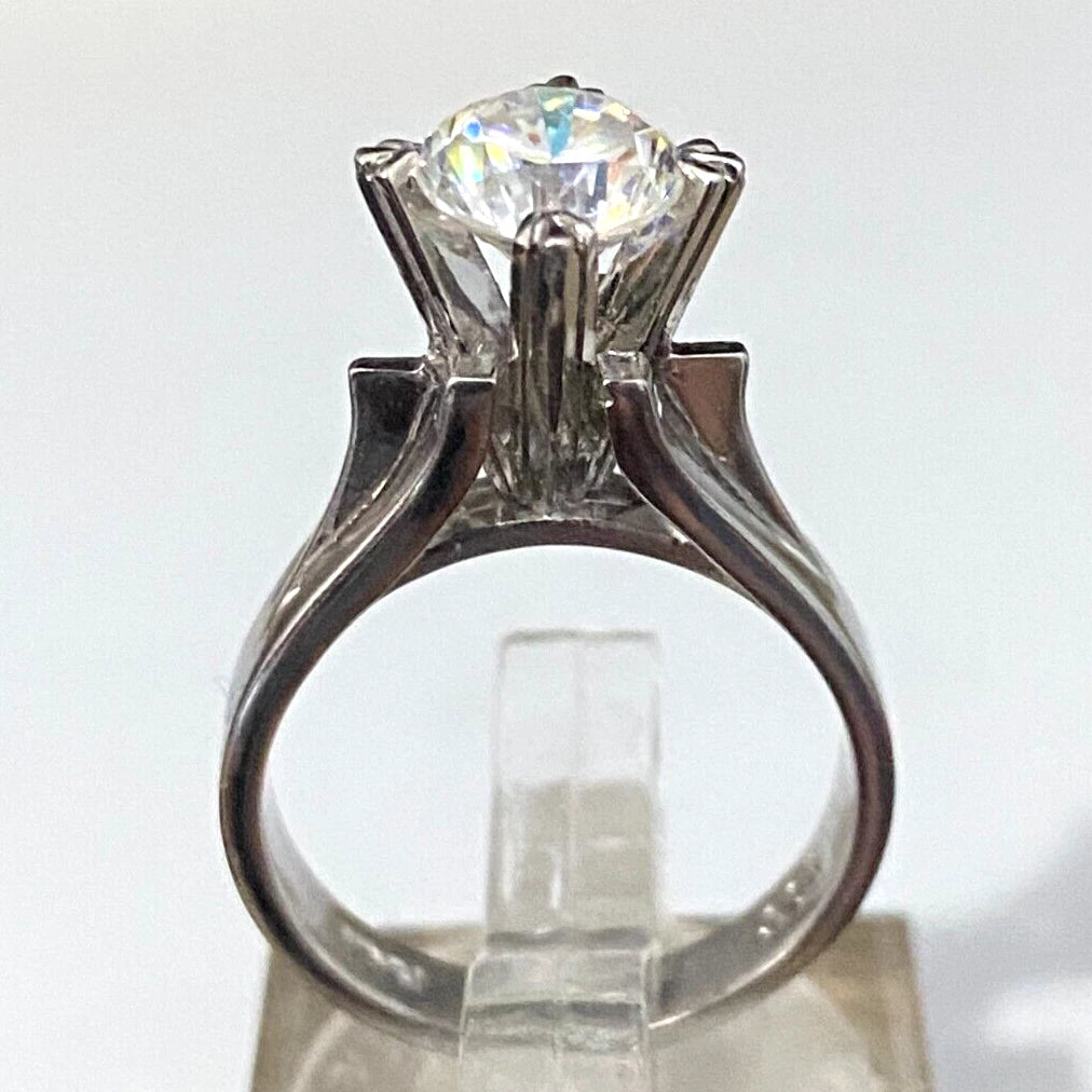 9K White Gold & Cubic Zirconia Solitaire Ring Size K 1/2 - 5 3/8