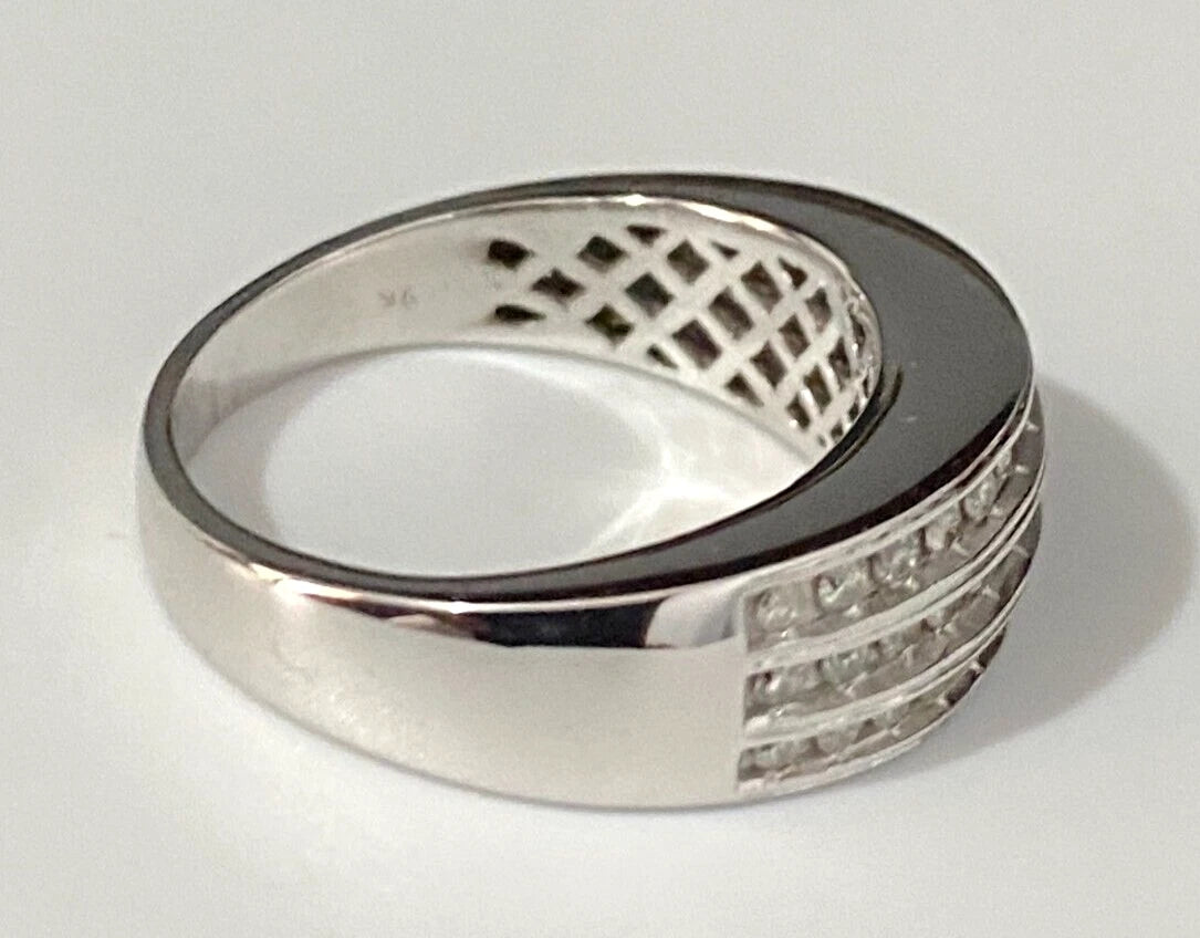9K White Gold & 0.50CT Diamond Three Row Ring Size P - 7 1/2