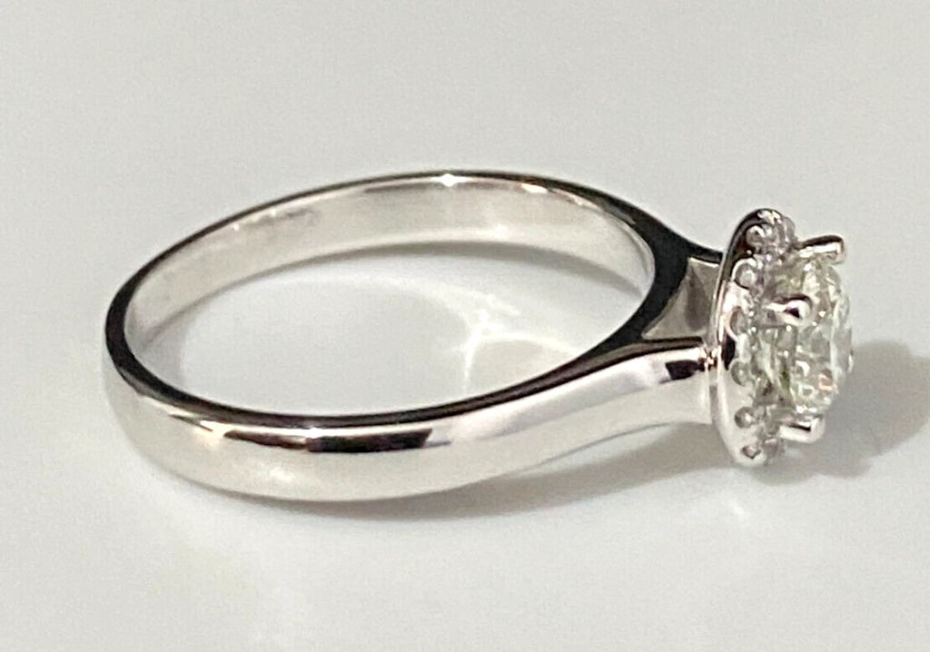 18K White Gold & 0.50CT Diamond Halo Ring Size K 1/2 - 5 3/8