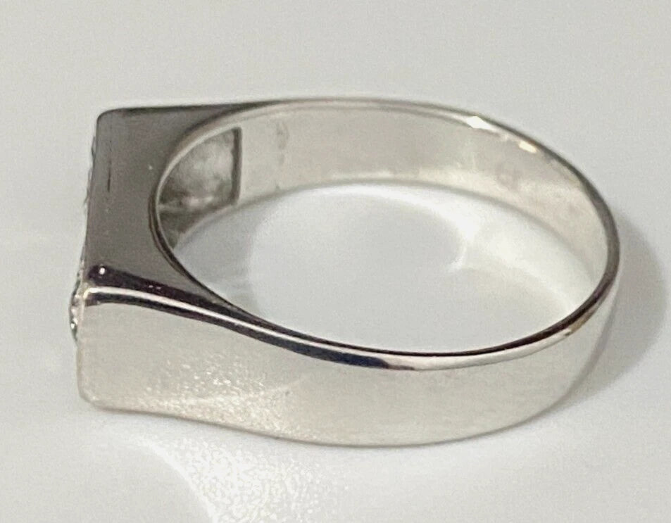 Vintage 9K White Gold & Blue Gemstones Ring Size L - 5 1/2