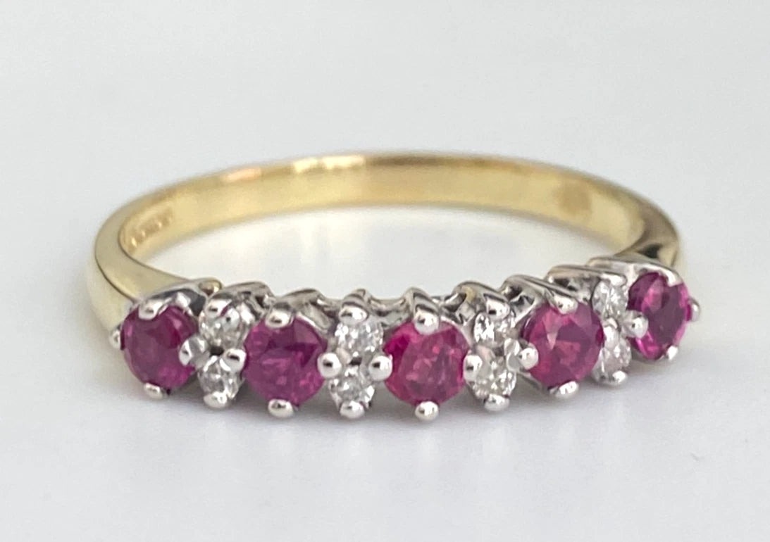 18ct Yellow Gold Ruby Diamond Half Eternity Anniversary Ring – Size R (US 8.75)