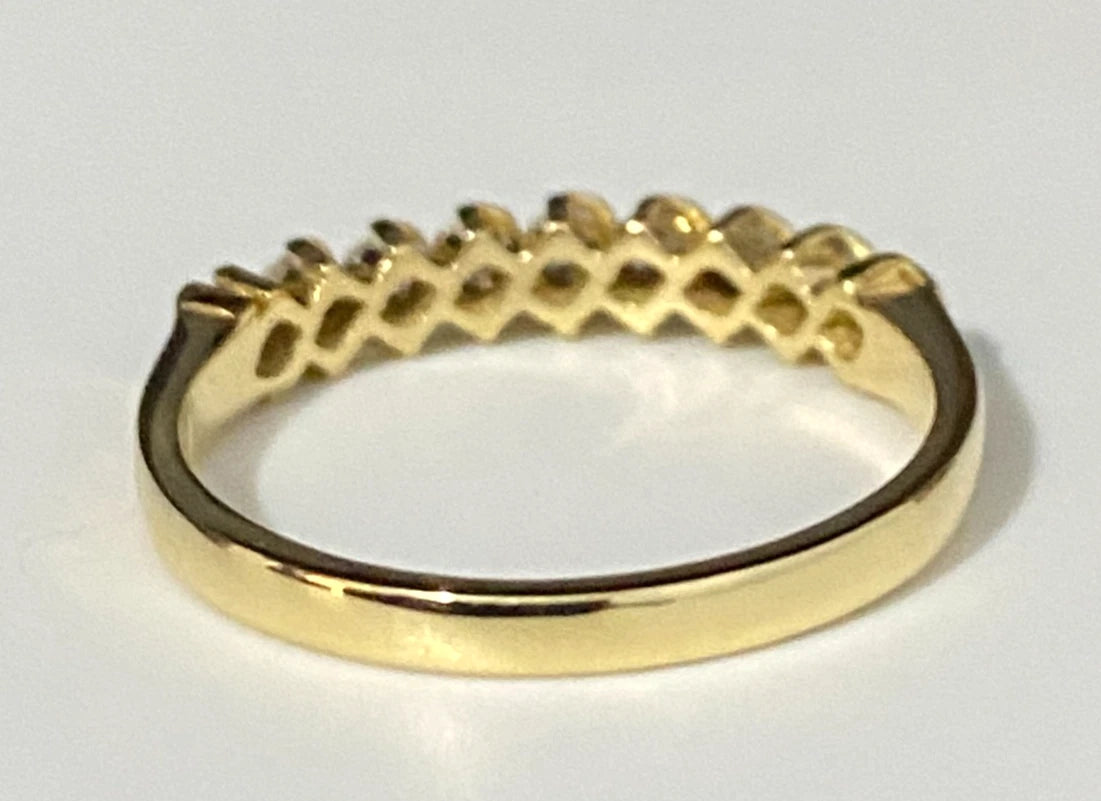 18K Yellow Gold & 0.30CT Diamond Wedding Band Ring Size O - 7 1/4
