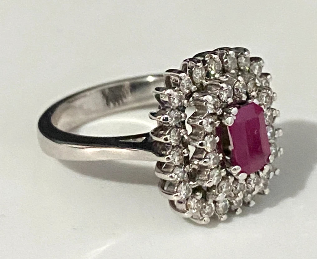 18K White Gold W/Ruby & 0.50CT Diamond Ring Size K 1/2 - 5 1/2