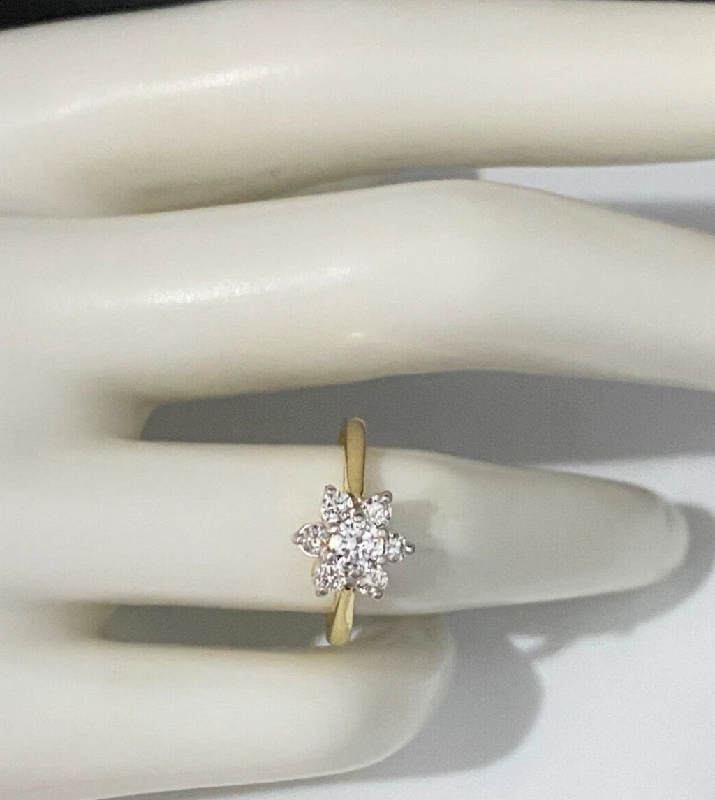 18K Yellow Gold & 0.50CT Diamond Cluster Ring Size L 1/2 - 5 7/8