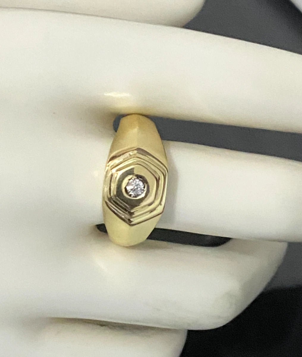 18K Yellow Gold & Diamond Men's Ring Size U - 10 1/2