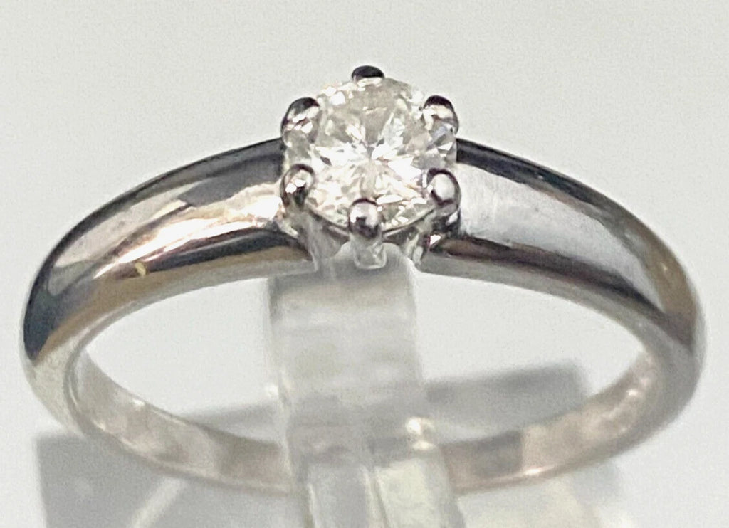 18K White Gold & 0.44CT Diamond Solitaire Ring Size Q - 8