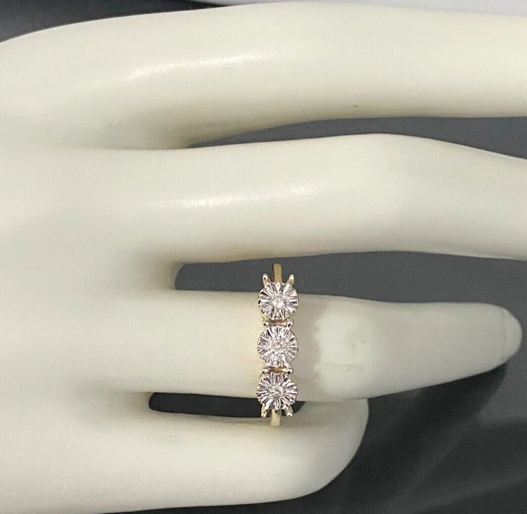 9K Yellow Gold & Diamond Three Stone Illusion Ring Size N - 6 1/2