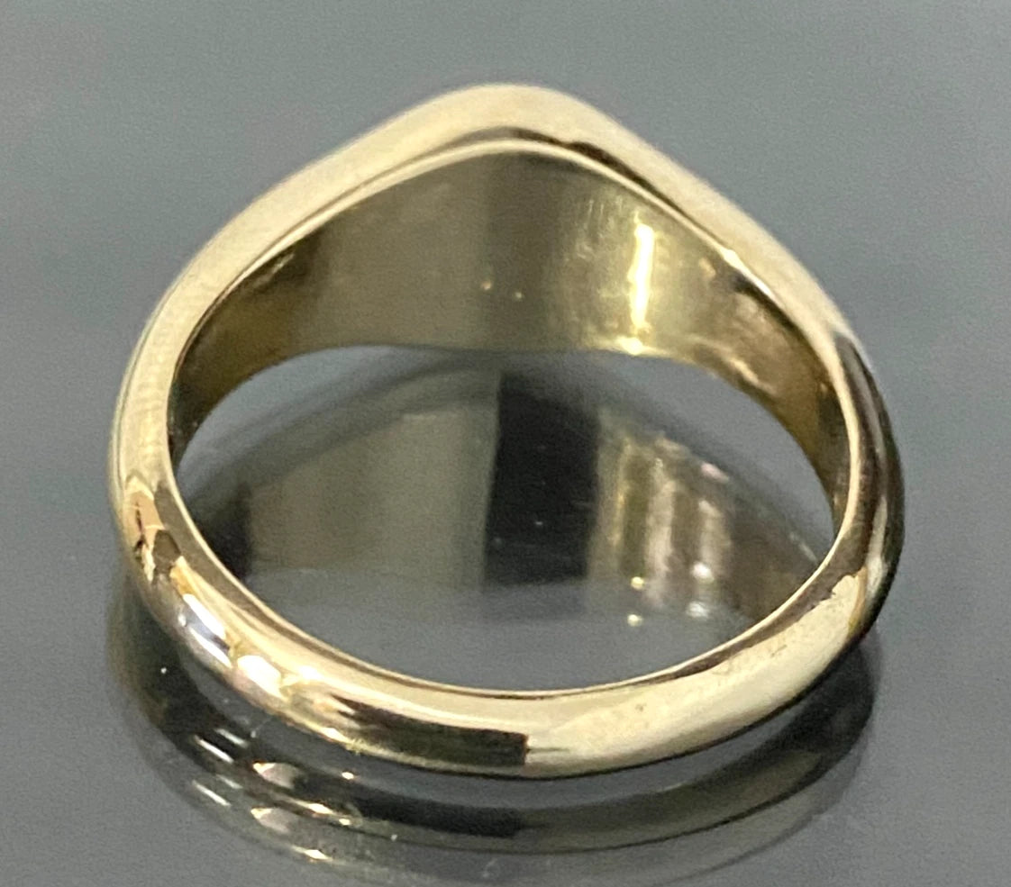 9K Yellow Gold & Blue Zircon Men's Ring Size W - 11 1/4