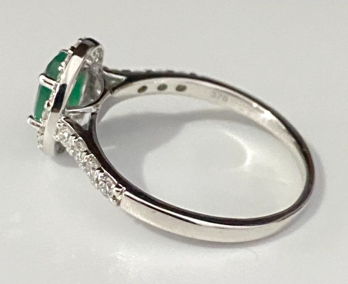 9K White Gold W/ Emerald & 0.50CT Diamond Ring Size S - 9 3/8