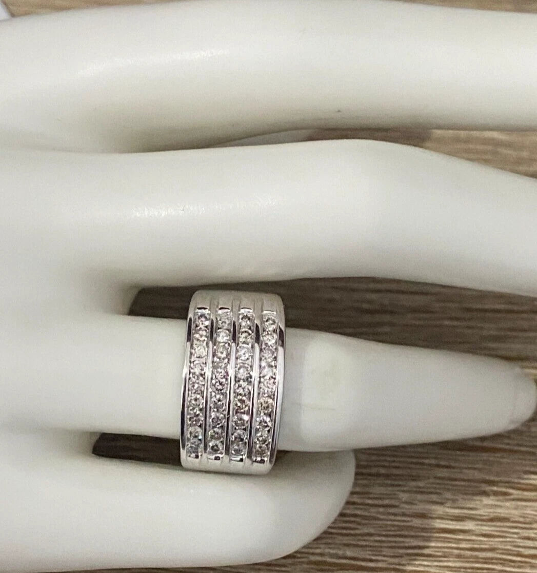 10K White Gold & 0.90CT Diamond 4 Row Channel Ring Size M 1/2 - 6 1/4