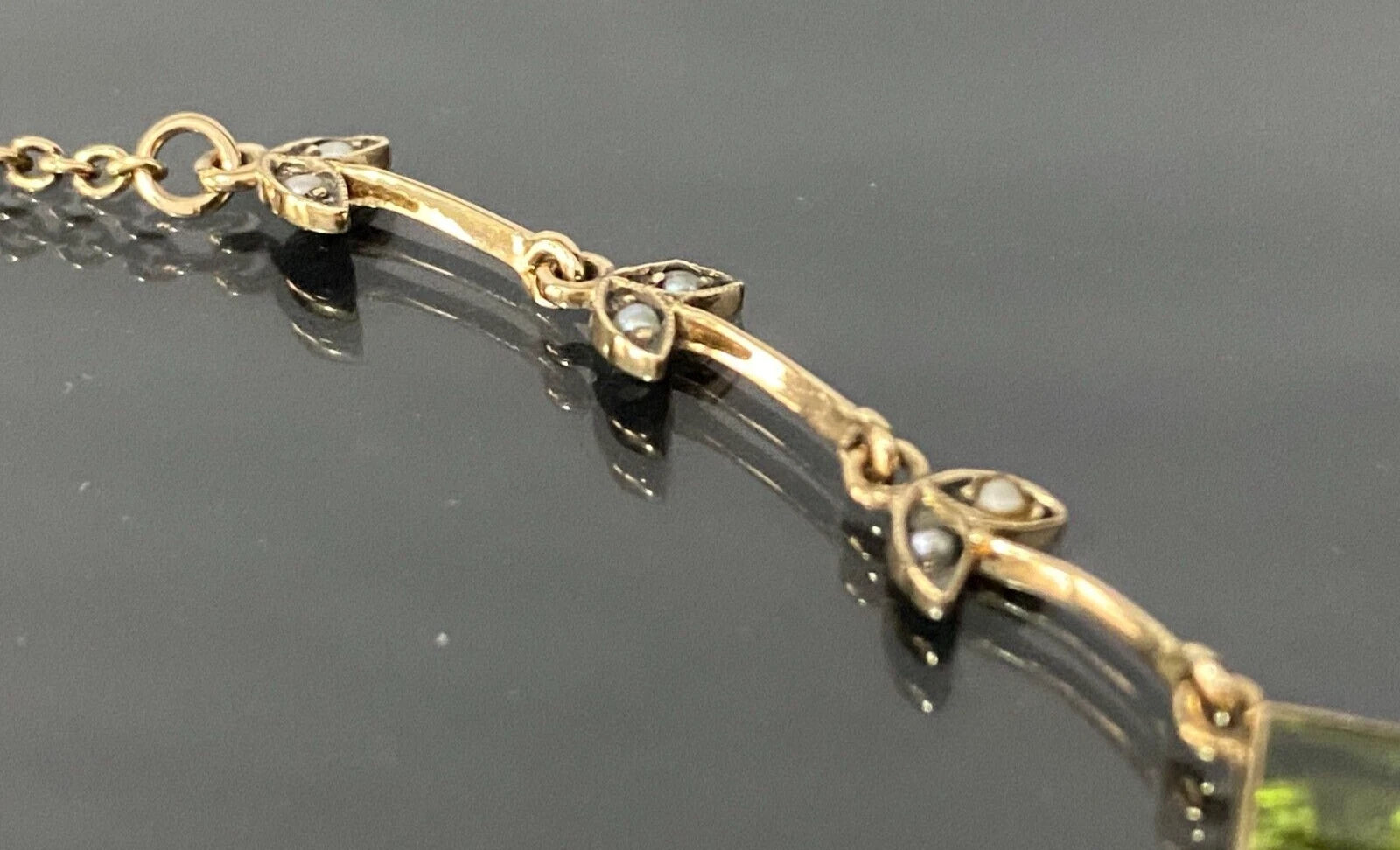 Edwardian 9K Yellow Gold W/ Peridot & Seed Pearl Drop Necklace 45cm Long