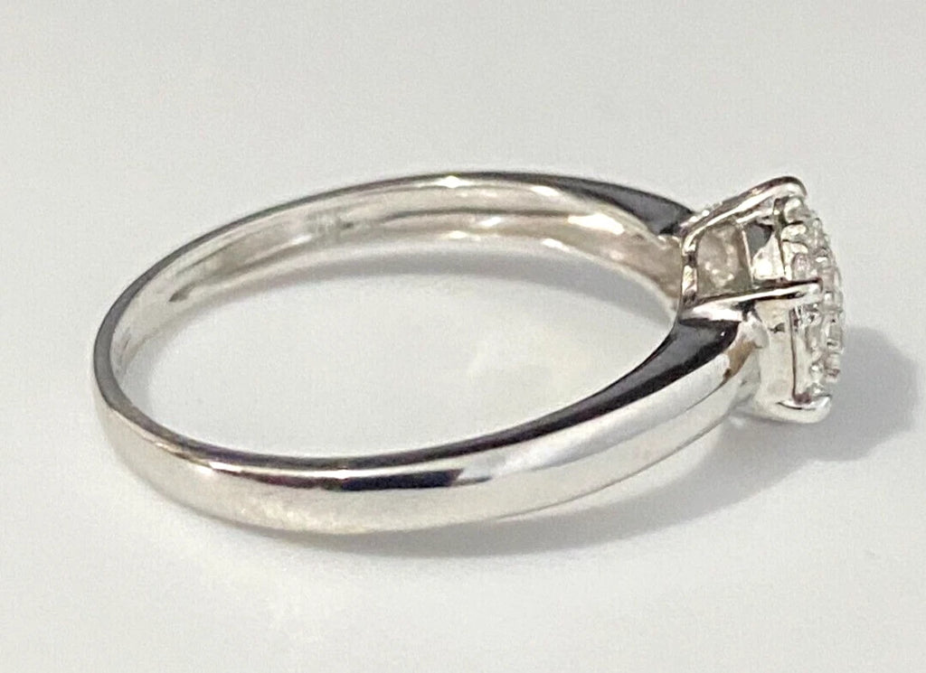 9K White Gold & 0.28CT Diamond Cluster Ring Size O - 7
