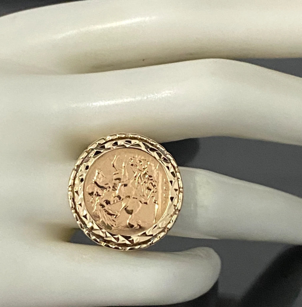 22K Gold Half Sovereign Coin C1897 in 9K Gold Ring Size N 1/2 - 7