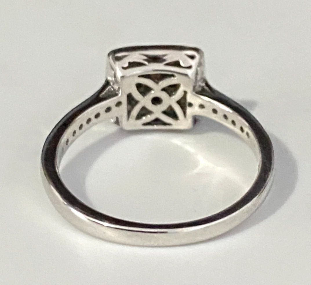 18K White Gold & 0.50CT Diamond Square Engagement Ring Size O - 7 1/4
