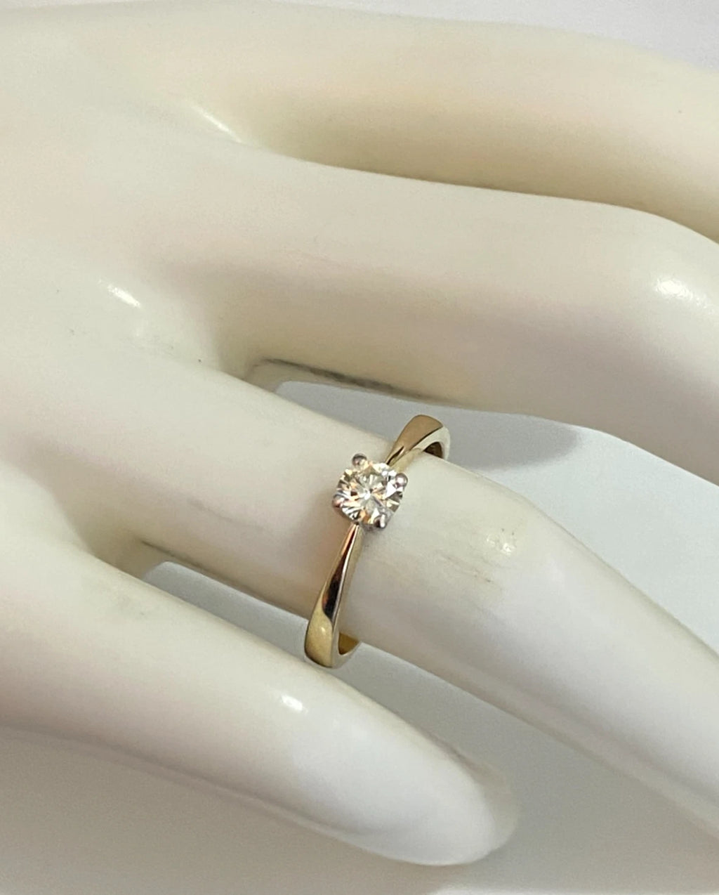 9K Yellow Gold & 0.33CT Diamond Solitaire Engagement Ring - Size M (US 6.25)