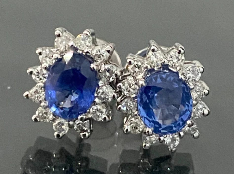 14K White Gold W/Sapphire & Diamond Cluster Stud Earrings 10.80mm