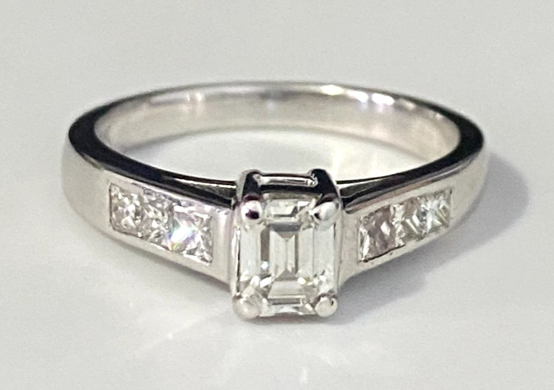 18K White Gold & 0.75CT Diamond Engagement Ring Size L - 5 3/4
