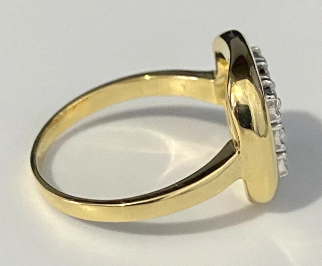 18K Yellow Gold & 0.70CT Diamond Cluster Ring Size Q - 8 1/4