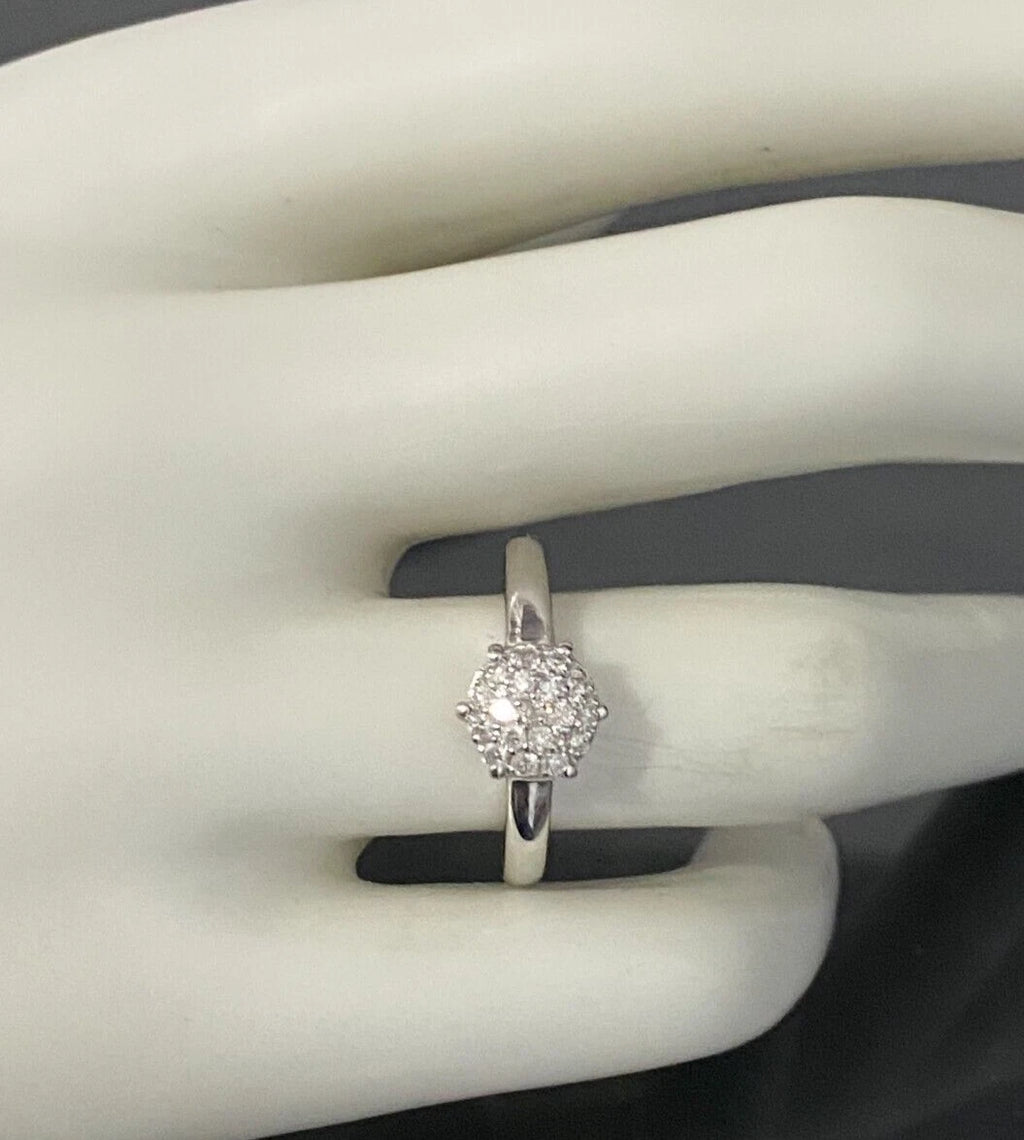 9K White Gold & 0.28CT Diamond Cluster Ring Size O - 7
