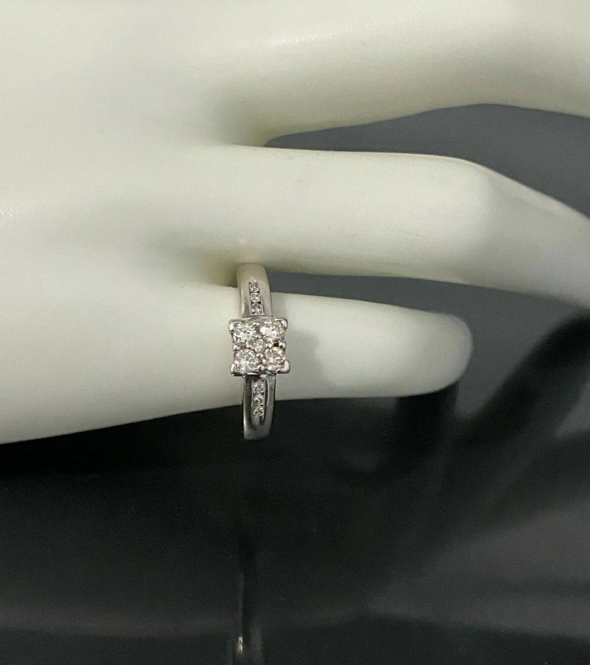 18K White Gold & 0.23CT Diamond Engagement Ring Size M - 6