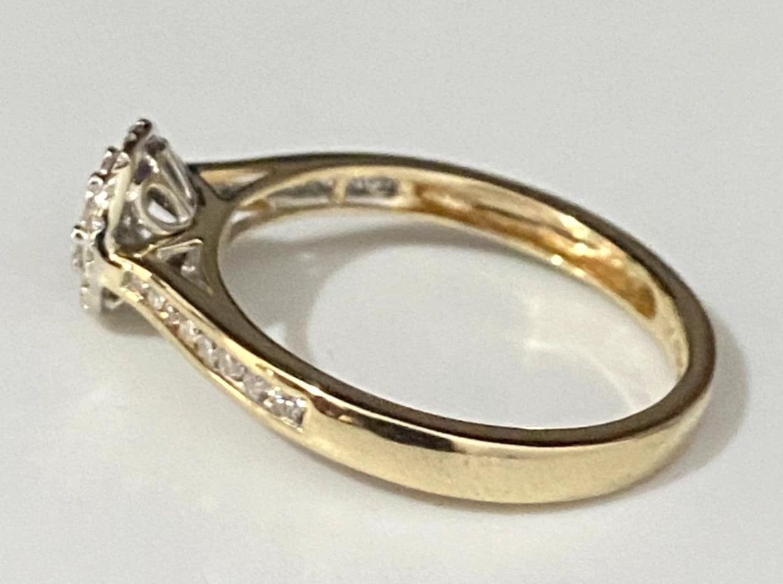 10K Yellow Gold & 0.25CT Diamond Halo engagement Ring Size O - 7 1/4