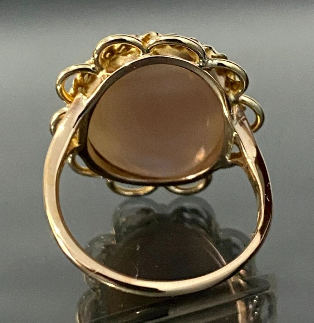 9K Yellow Gold & Carved Hardstone Cameo Ring Size S - 9 1/8