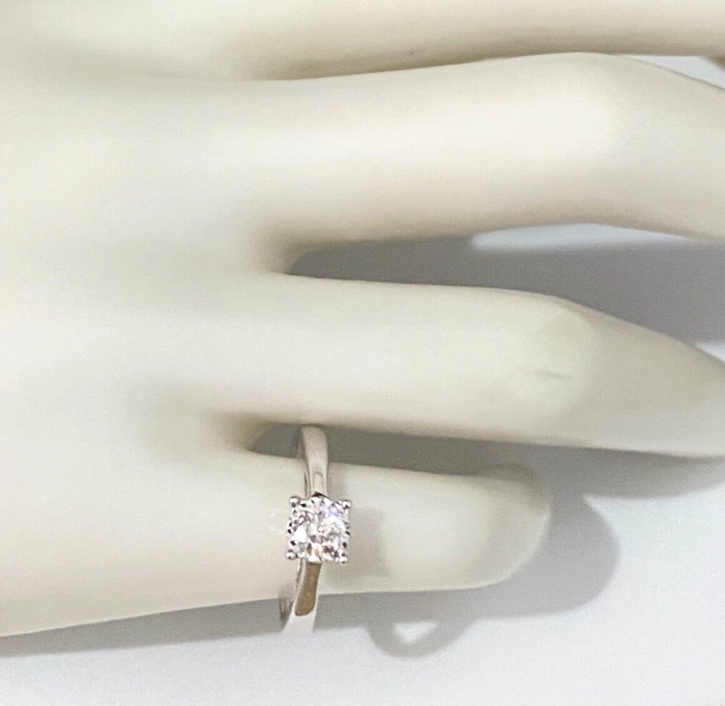 9K White Gold & 0.33CT Diamond Engagement Ring Size J - 4 3/4