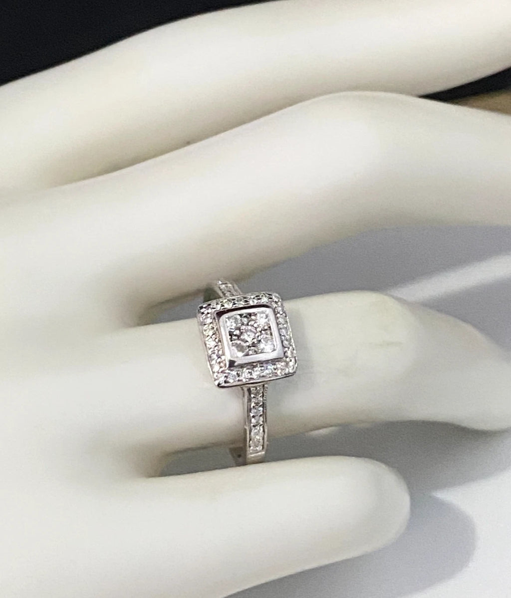 18K White Gold & 0.50CT Diamond Square Engagement Ring Size O - 7 1/4