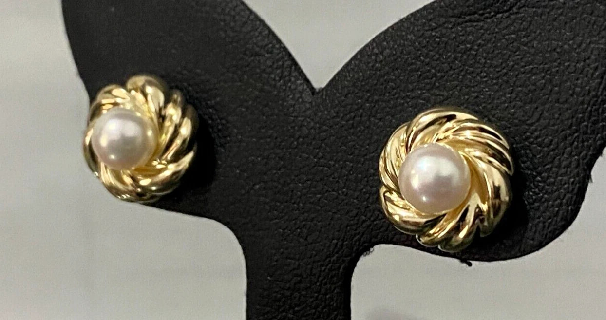 9K Yellow Gold & White Pearl Stud Earrings 12.85mm