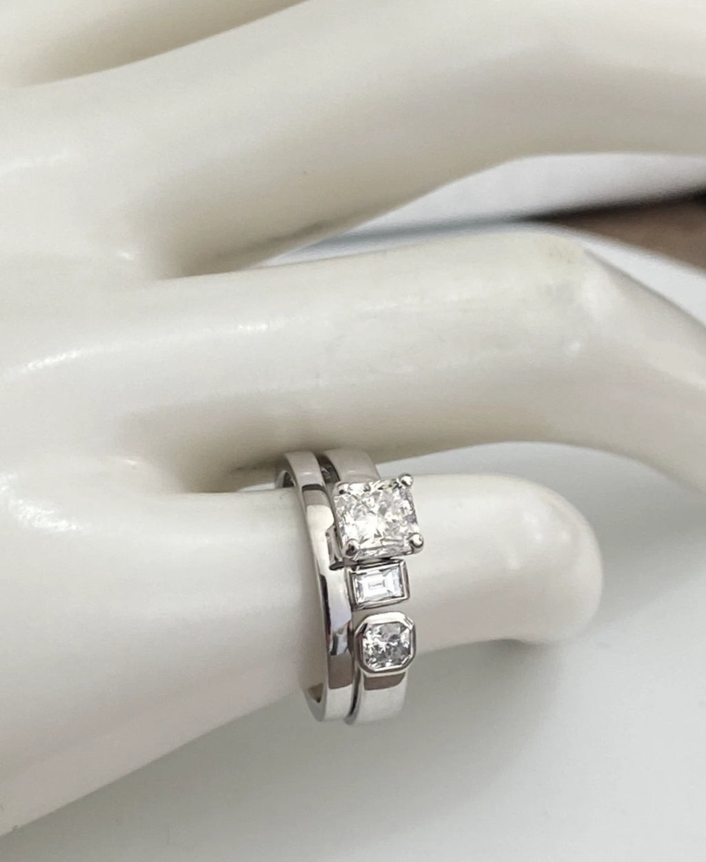 18K White Gold Modern Asymmetrical Diamond Bridal Ring Set - Size J 1/2 (US 5)