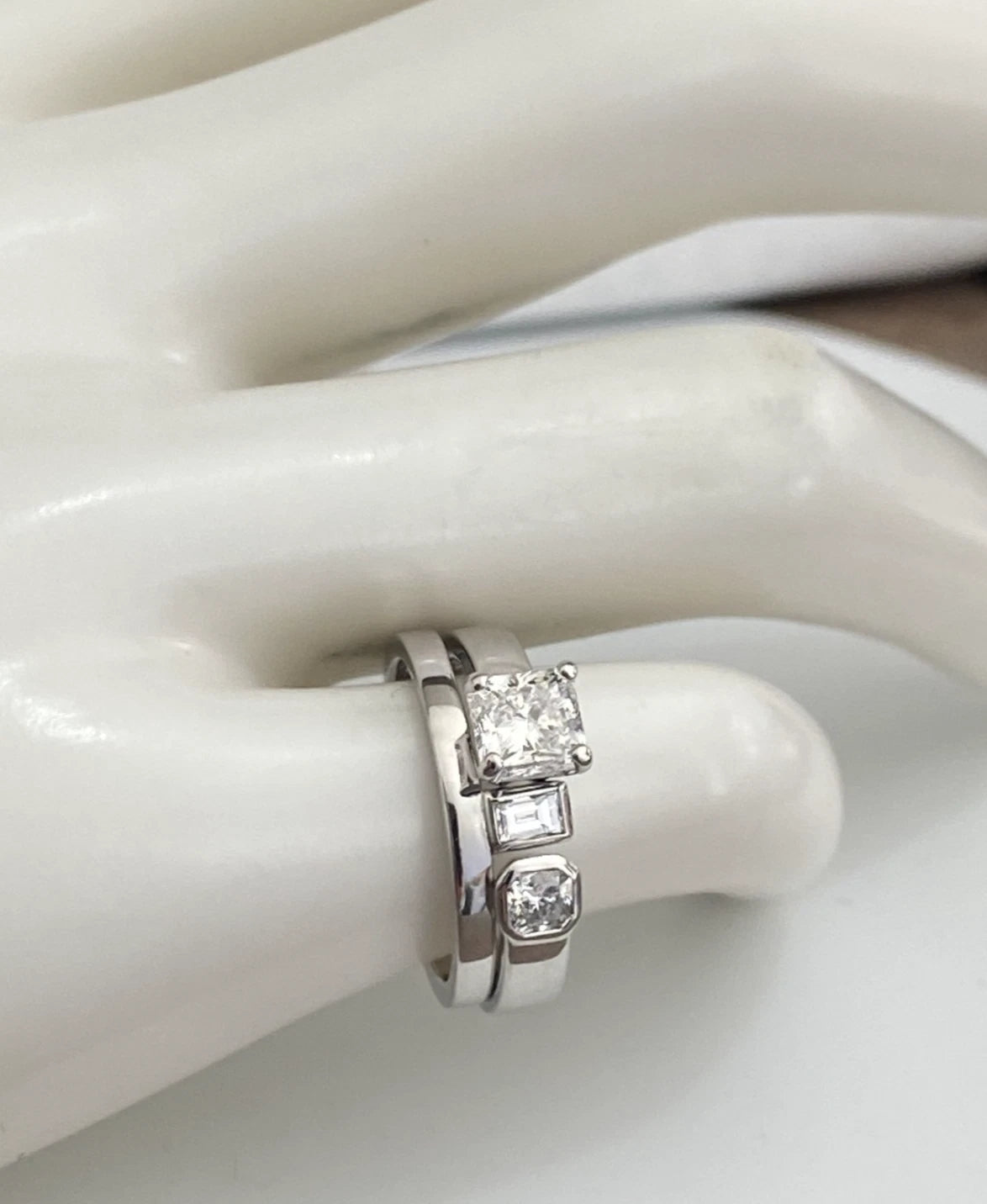 18K White Gold Modern Asymmetrical Diamond Bridal Ring Set - Size J 1/2 (US 5)