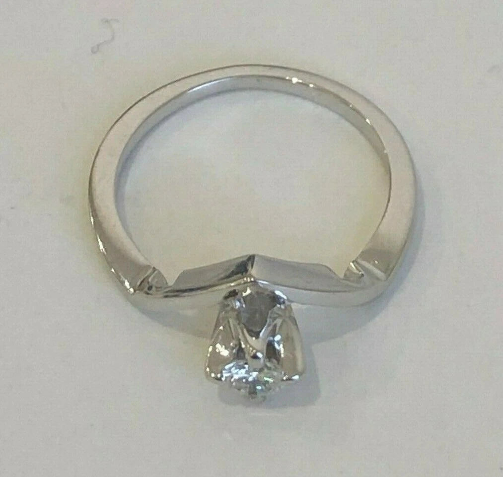 14K White Gold & 0.21CT Diamond Solitaire Curve Ring Size L - 5 1/2