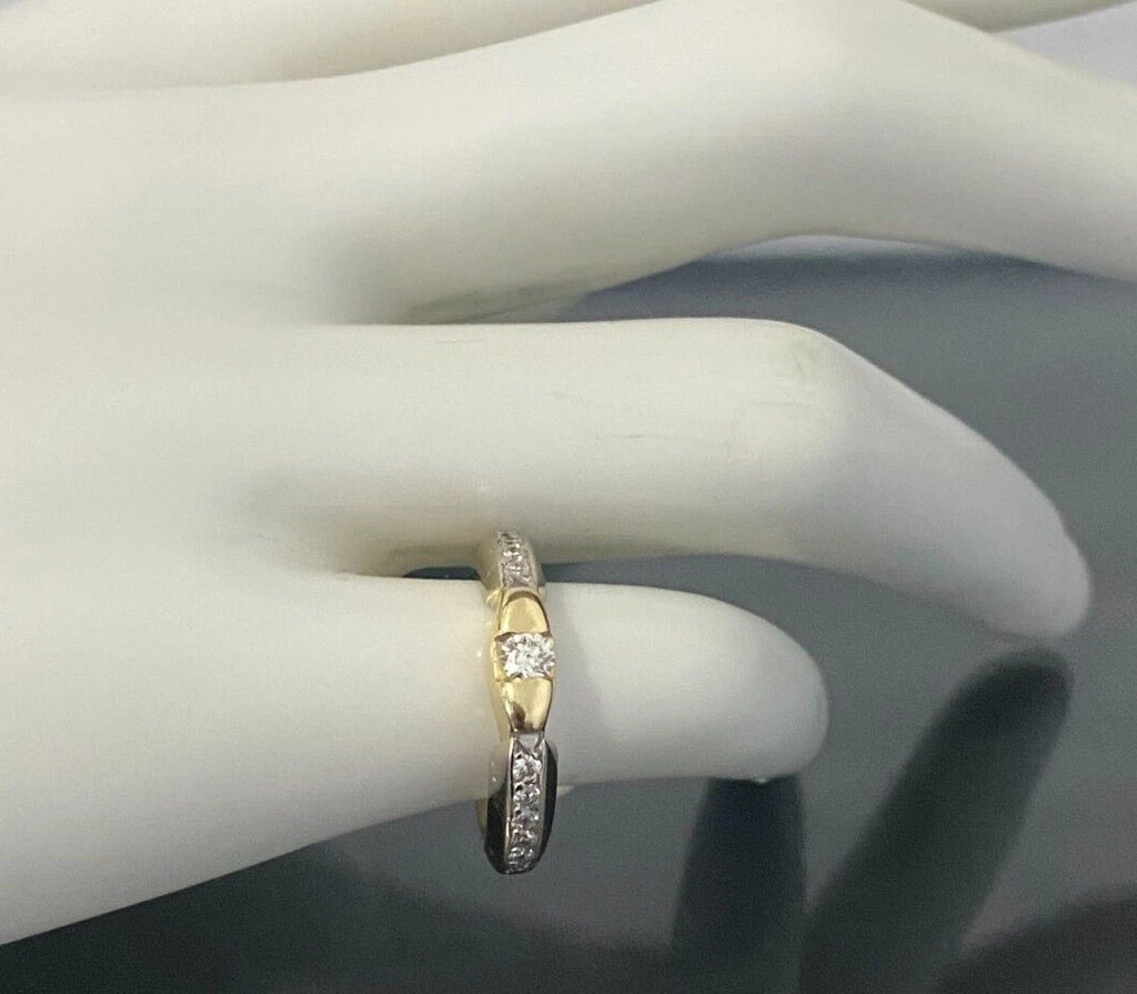 18K White Gold & 0.28CT Diamond Engagement Ring Size J 1/2 - 5