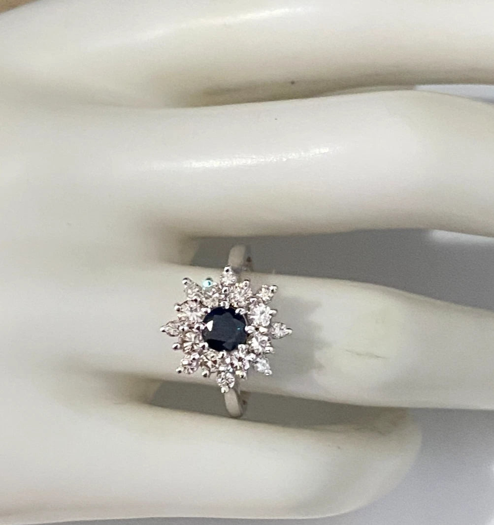 18K White Gold W/ Sapphire & 0.75CT Diamond Cluster Ring Size M 1/2 - 6 1/2