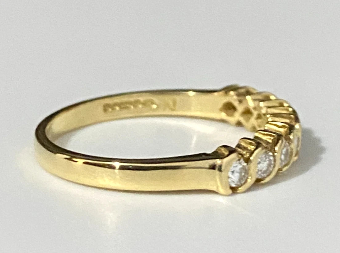 18K Yellow Gold & 0.30CT Diamond Wedding Band Ring Size O - 7 1/4