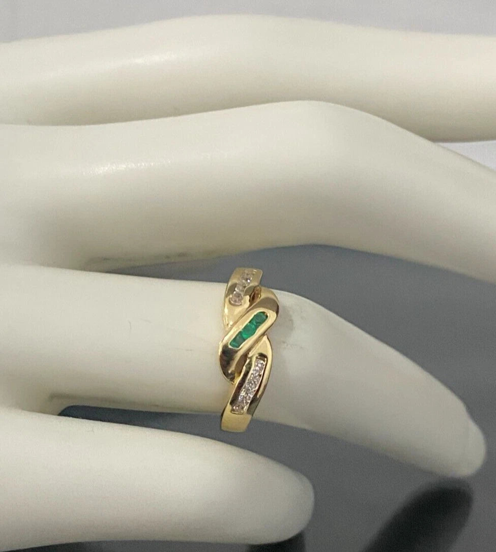 Italian 18K Yellow Gold W/ Chrysoprase & Cubic Zirconia Size L 1/2 - 5 7/8
