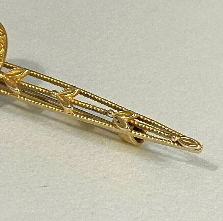 10K Yellow Gold Foiled-Back Gemstone Leaves Decoration Brooch 63mm Long