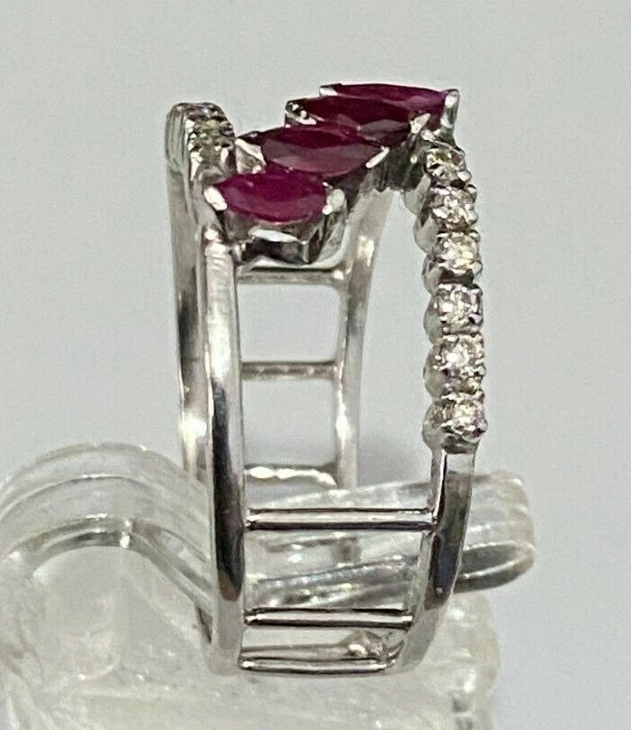18K White Gold W/ Ruby & Diamond Ring Size P - 7 1/2